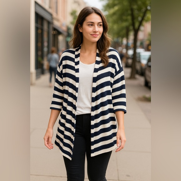 Lane Bryant Sweaters - Lane Bryant Striped Open Front Cardigan – Size 26/28